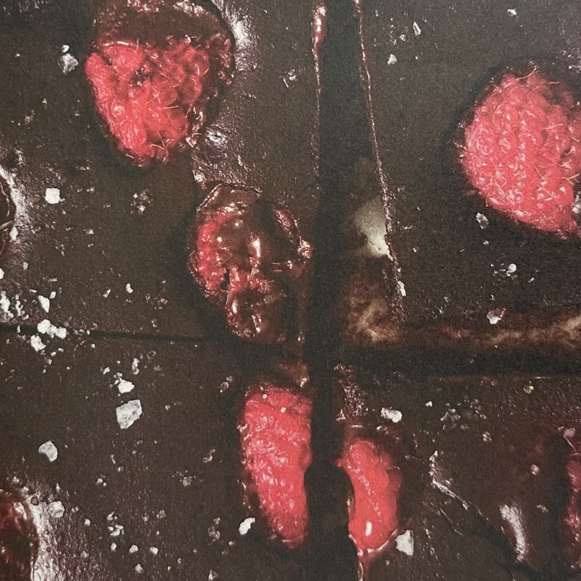 Salt lakritskladdkaka med hallon (glutenfri)